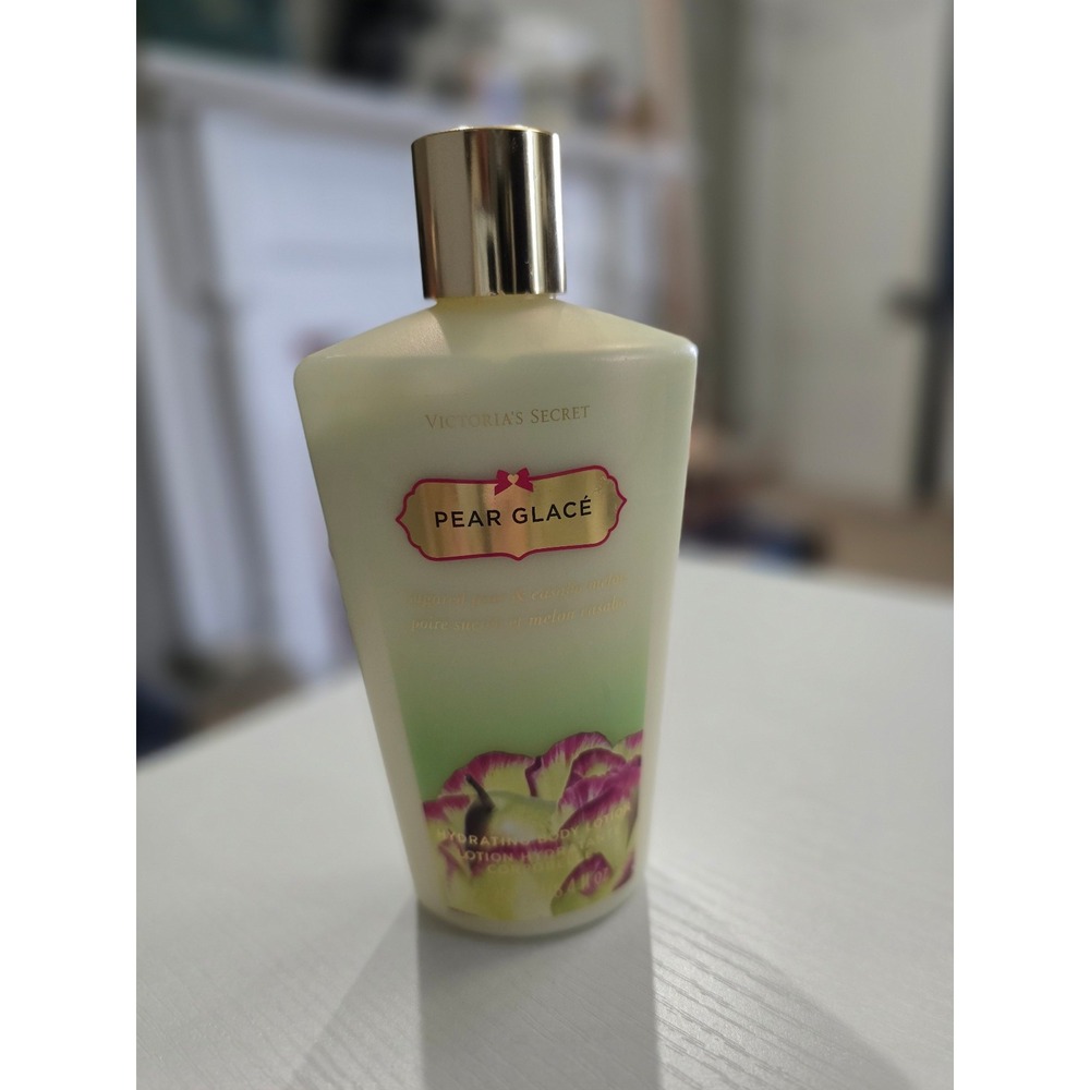 Victoria's Secret Pear Glace Hydrating Body Lotion. 8.4 Oz bottle. Retired. Htf.